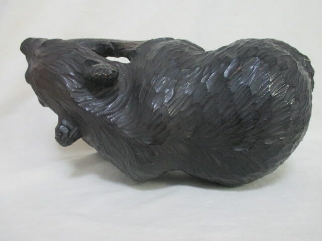 鮭背負い熊【ガラス目】あらき作 大型作品 熊 木彫り 彫刻 アイヌ 北海道 熊彫り（鮭背負い） | 民藝朋友